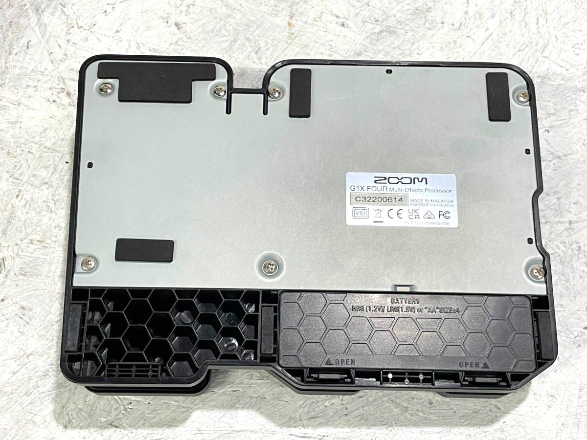 ZOOM G1X FOUR【中古】 G1X FOUR 中古美品 Zoom G1X Four Guitar Effects Processor
