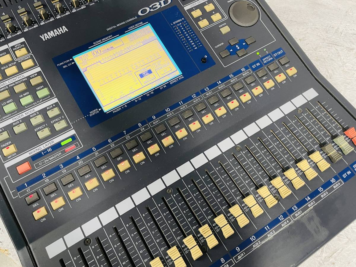 レコーディング・PA :: ミキサー :: 中古 YAMAHA 03D (u85256