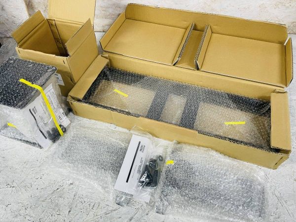 中古 Electro-Voice Mb201+Mb202 未使用品 (u86106)