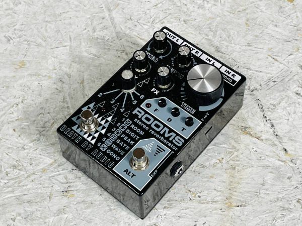 中古 DEATH BY AUDIO ROOMS (u86137)